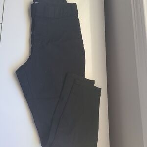 Nine West black skinny crop Jean size 10
